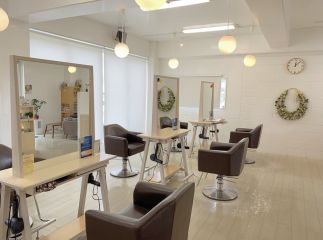 Cygne Hair Make Plume Spa 沖縄県 沖縄市 うるま市のヘアサロン 美容室の検索 予約はナチュラルビューティ